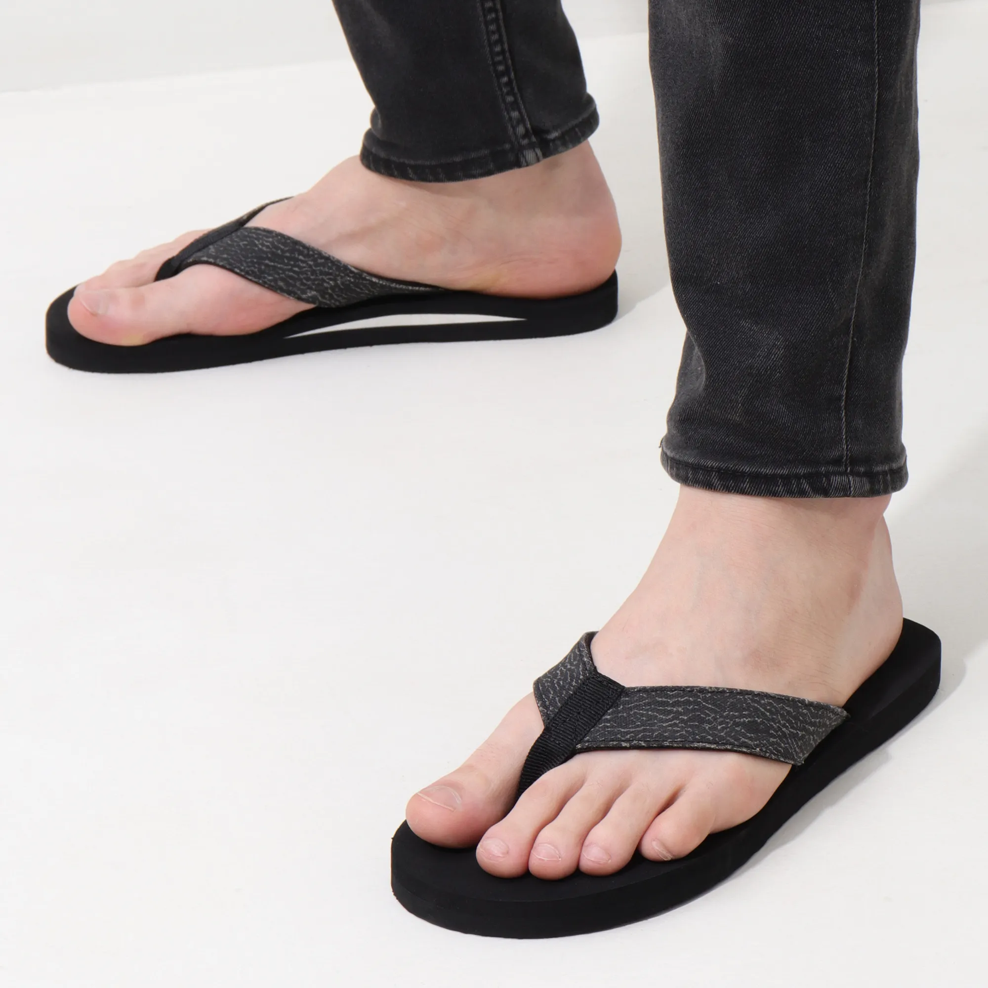 Black Canvas Arch Formal Slippers for Men with Wave Print – AS6 - Image 10